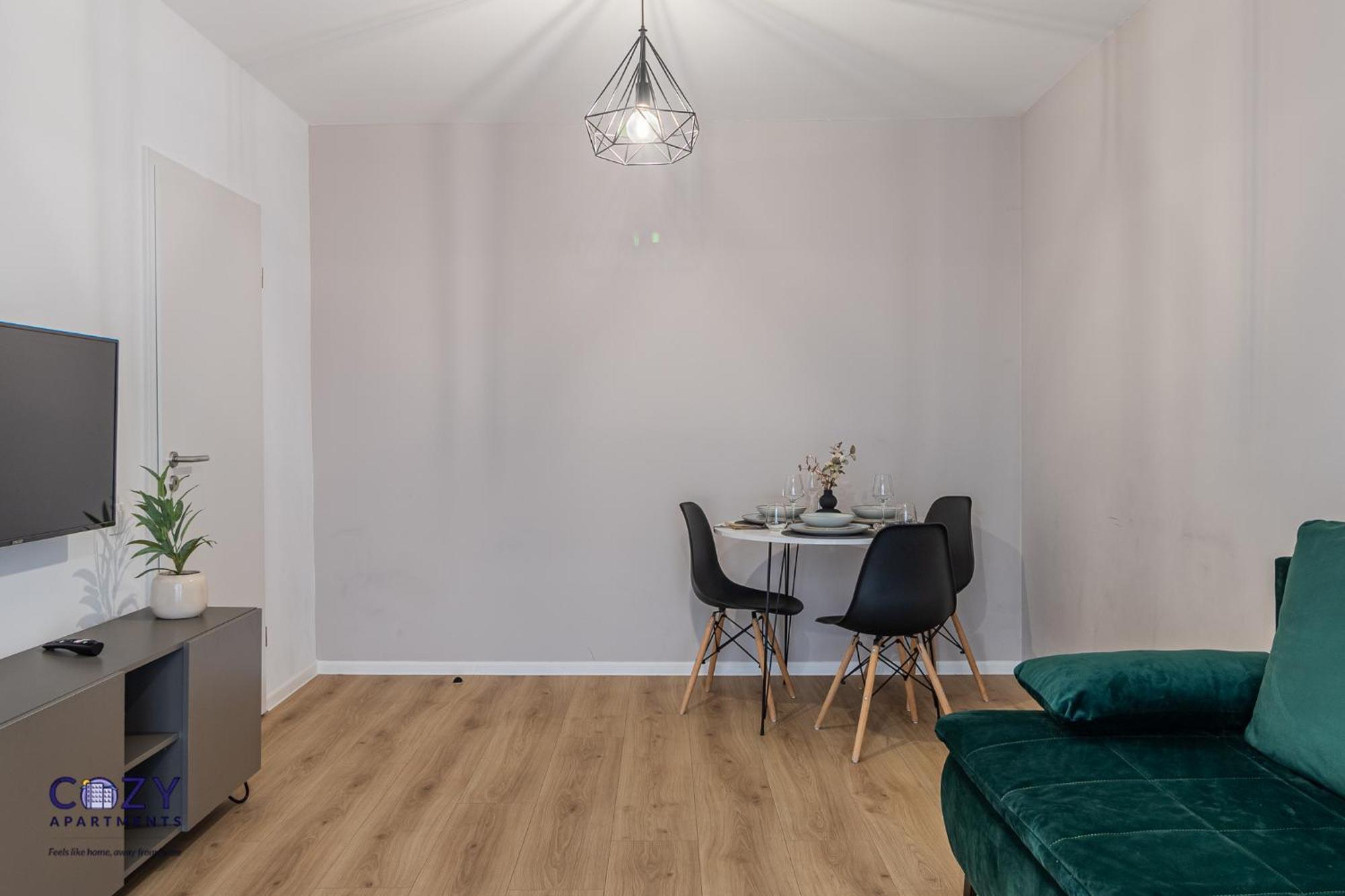 Apartment Cozy Collection And Flats - Coresi Mall *